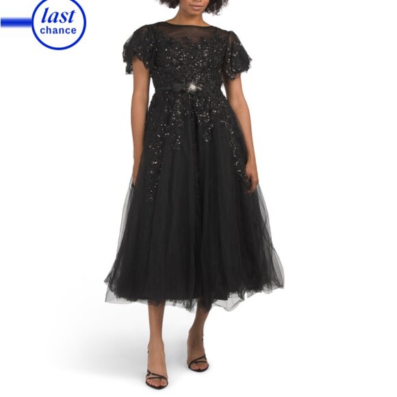 MAC DUGGAL Black Short Sleeve Embellished Maxi Dress - Picture 1 of 2